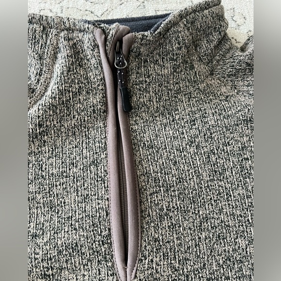 Men’s Half-Zip Pullover, Brand: 10,000ft Above, Size XL, 100% Polyester - Picture 3 of 6